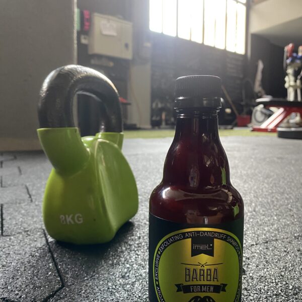 Αντρικό σαμπουάν κατά της πιτυρίδας