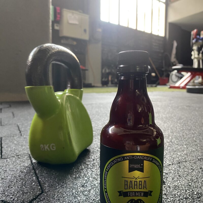 Αντρικό σαμπουάν κατά της πιτυρίδας