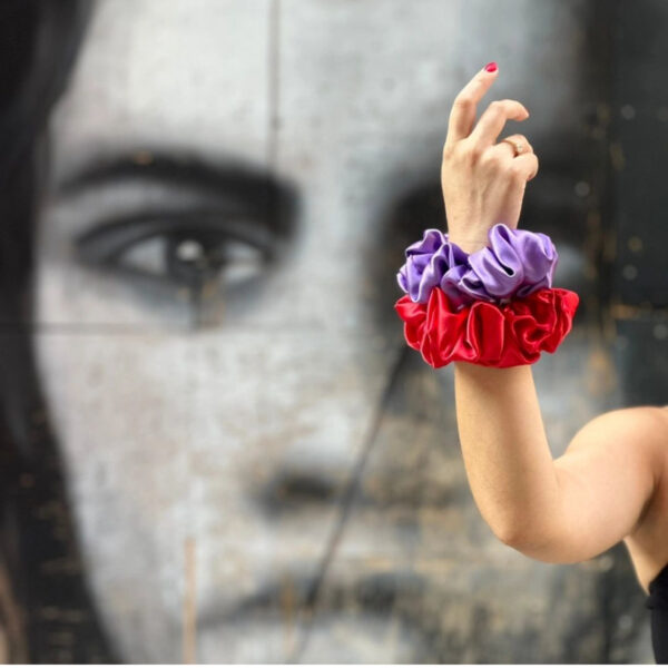 Scrunchie jumbo μαλακό σατέν κόκκινο