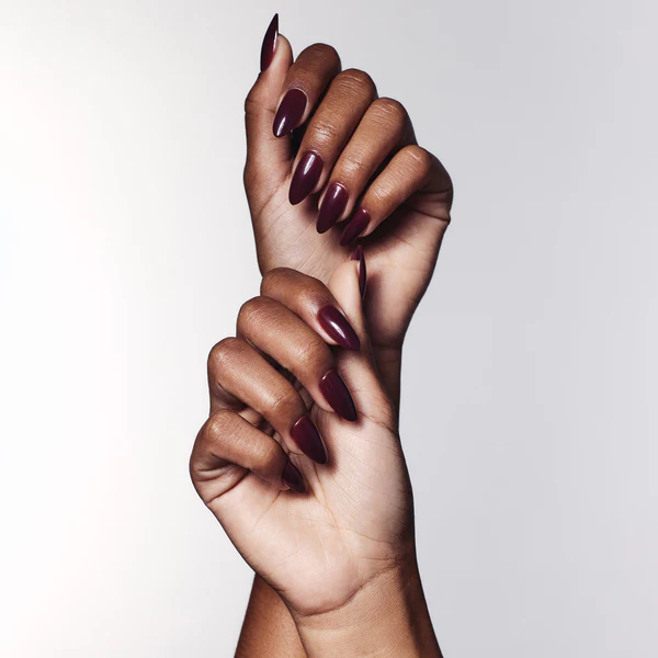 Mulled-wine-faux-nails-deep-red-glossy-sosu-cosmetics