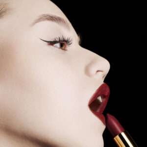 Babe Rouge Velvet Matte Lipstick 153